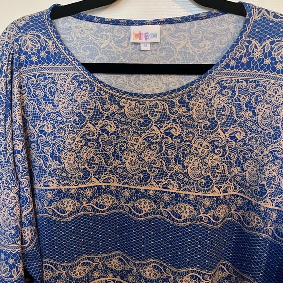 LULAROE IRMA New with out tags - Picture 2 of 5